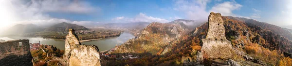 Panorama Obce Duernstein Hradem Podzim Wachau Rakousko — Stock fotografie