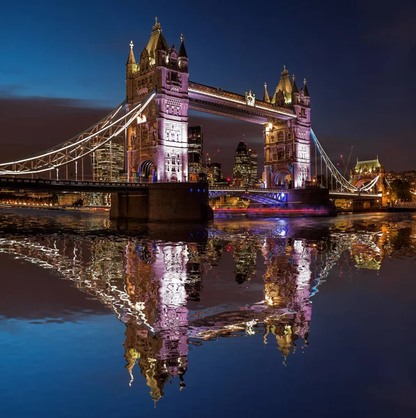 Tower Bridge Nocy Londyn Anglia — Zdjęcie stockowe