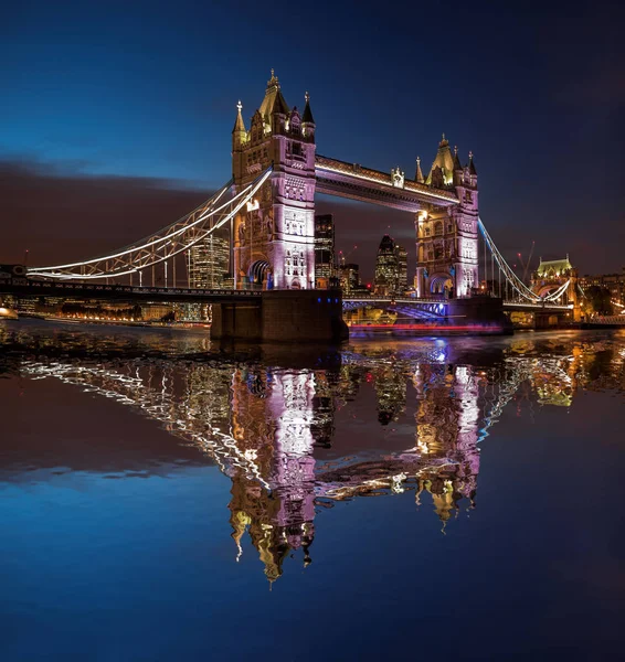 Tower Bridge Nocy Londyn Anglia — Zdjęcie stockowe