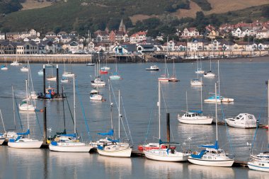 Wales Coast Birleşik Krallık'taki Conwy Körfezi ile