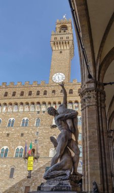 Florence, İtalya - 03 Nisan 2018: Palazzo Vecchio Floransa, İtalya. Palazzo Vecchio bir dünya mirası Toskana olduğunu.