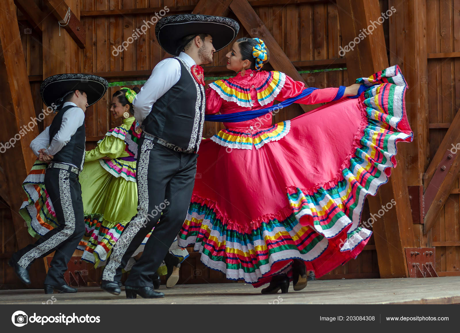 international traditional costume