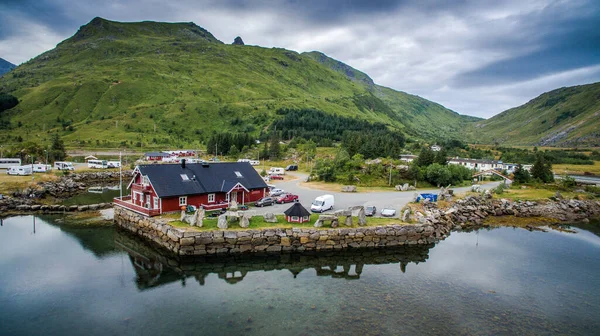 Panorama Krajiny Norsku Pohled Fjord Skály Útesu Horské Jezero Kamenné — Stock fotografie