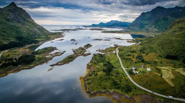 Panorama Krajiny Norsku Pohled Fjord Skály Útesu Horské Jezero Kamenné — Stock fotografie
