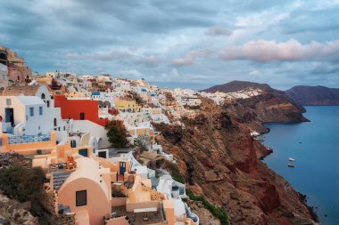 Santorini, Nisan 2018 yılında alınan Ege'de Yunan Adası