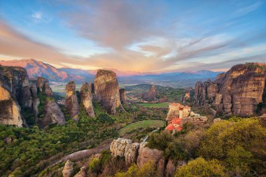 Meteora, Kuzey Yunanistan'ın bahar 2018 manastırda