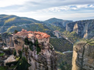 Meteora, Kuzey Yunanistan'ın bahar 2018 manastırda
