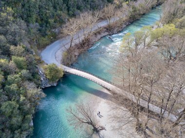 Vikos Gorge Nehri Kuzey Yunanistan Nisan 2018 yılında alınan