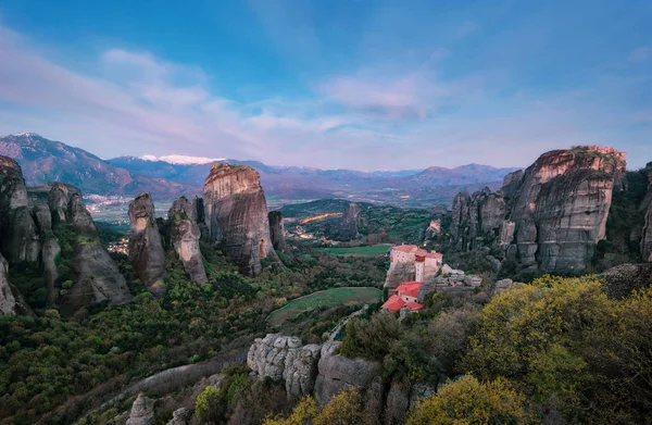 Meteora, Kuzey Yunanistan'ın bahar 2018 manastırda