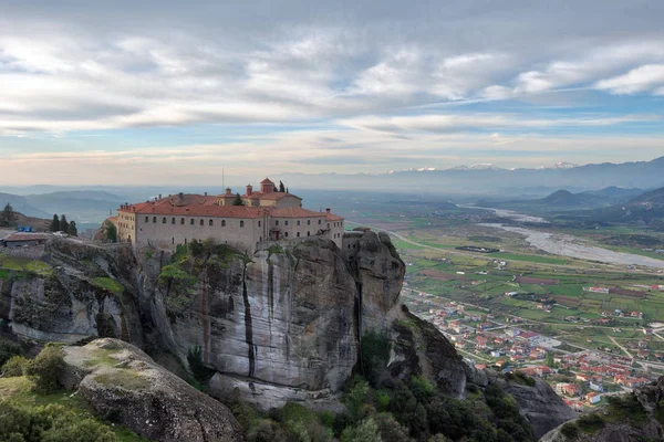 Meteora, Kuzey Yunanistan'ın bahar 2018 manastırda