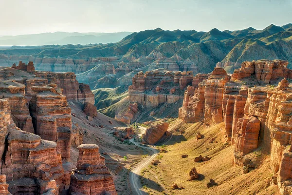 Çarın Kanyonu Ağustos hdr içinde alınan 2018 yılında alınan Güney Doğu Kazakistan'da