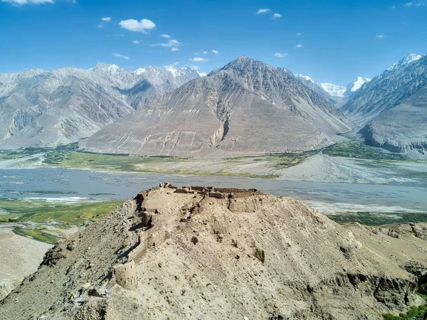 Yamchun kale Vahan koridorda Afganistan, Tacikistan Ağustos hdr içinde alınan 2018 yılında alınan bakan
