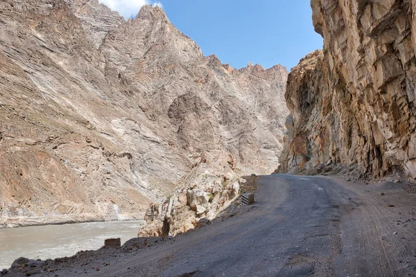 Pamir Αυτοκινητόδρομο Στο Διάδρομο Wakhan Λαμβάνονται Στο Τατζικιστάν Αυγούστου 2018 — Φωτογραφία Αρχείου