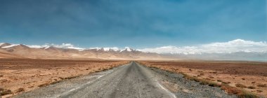 Tacikistan Ağustos hdr içinde alınan 2018 yılında çekilen uzun Pamir otoyol M41