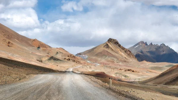 Lange Pamir Highway M41 Genomen Tadzjikistan Augustus 2018 Gehouden Hdr — Stockfoto