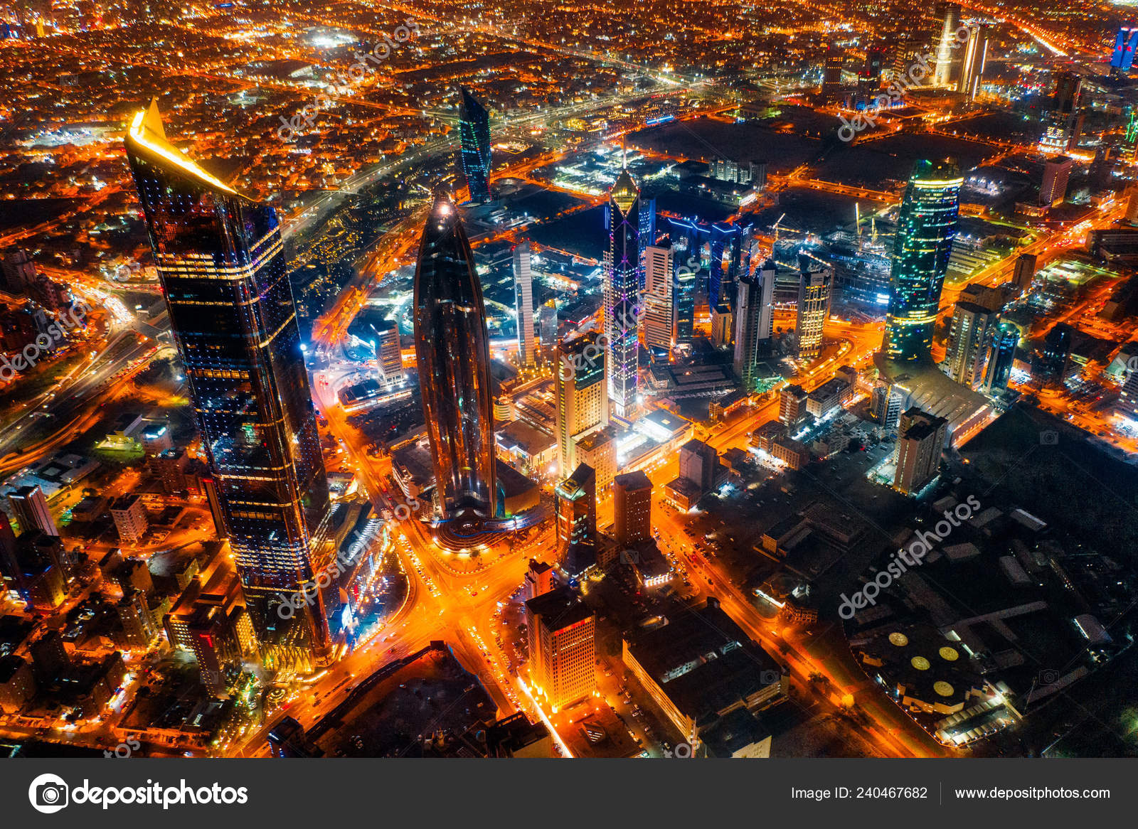 Kuwait Tower City Skyline Glowing Night Taken Kuwait December 2018