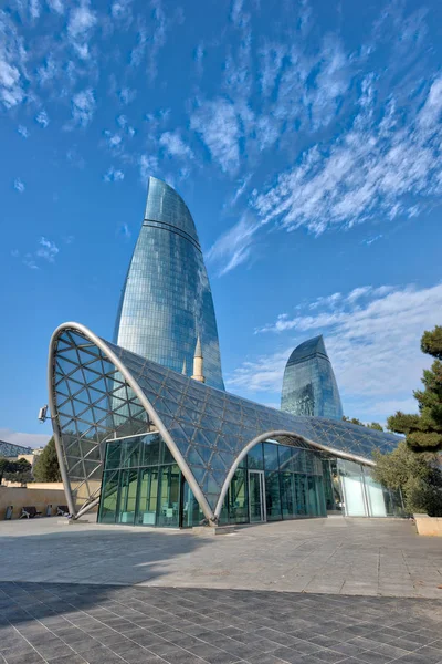 Baku Płomień Wieże Starego Miasta Azerbejdżan Podjęte Stycznia 2019 — Zdjęcie stockowe