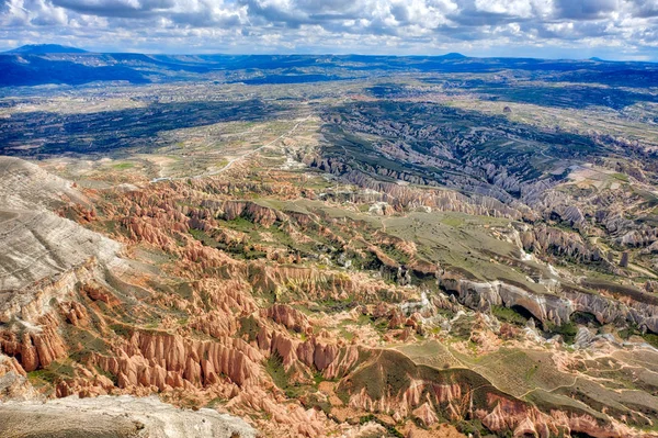 Capadócia na Turquia, tirada em abril de 2019 \ r\n ' tomado em HDR — Fotografia de Stock