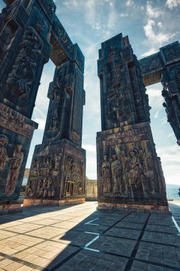 Tiflis Gürcistan Anıtı Tarihi, Gürcistan, Nisan ayında alınan 