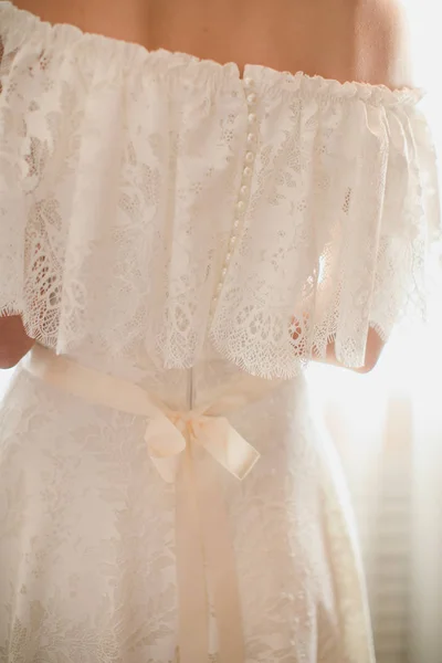 Vestido de noiva de perto — Fotografia de Stock