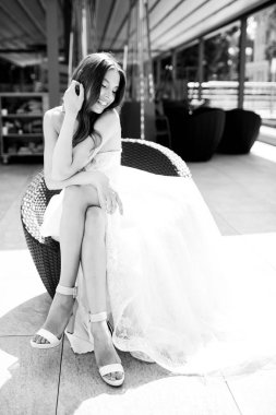 düğün gelin gülümseyen .mutlu gelin kameraya gülümseyen