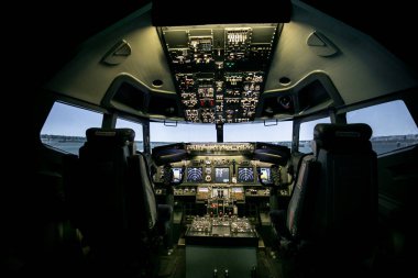 kokpitten piste görünüm