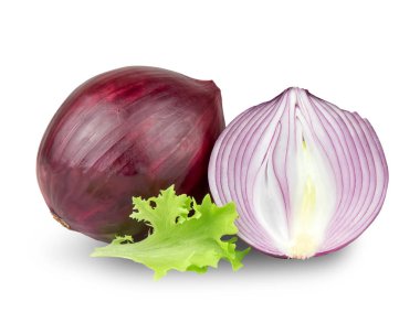 Beyaz arka plan üzerinde izole kırmızı soğan ile kompozisyon