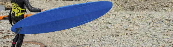 Details Zum Windsurfen Ein Windsurfer Trägt Seine Ausrüstung — Stockfoto