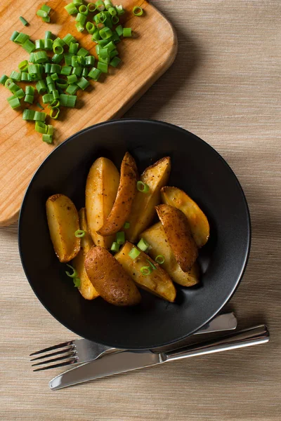 Bratkartoffeln Mit Grünen Zwiebeln — Stockfoto