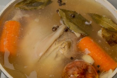 soğan karabiber evde jöle domuz havuç kaynatın