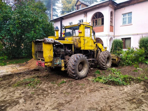 Traktör hurdası.