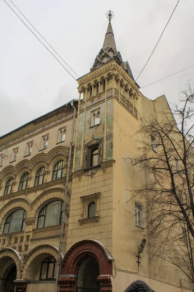 Struttura Costruita Architettura Edificio Esterno Angolo Basso Vista Cielo Religione — Foto Stock