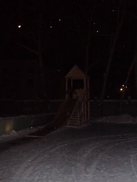 gece kimse mimari yapı karanlık doğa bina dış açık havada soğuk sıcaklık inşa aydınlatılmış