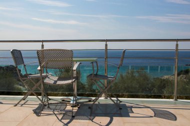 sandalye ve masa Okyanus Manzaralı