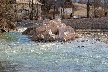 büyük kaya yığını