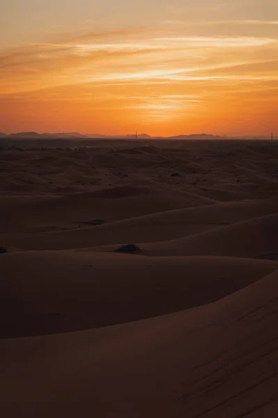 Hermosa Puesta Sol Con Muchas Dunas Desierto Del Sahara — Foto de Stock