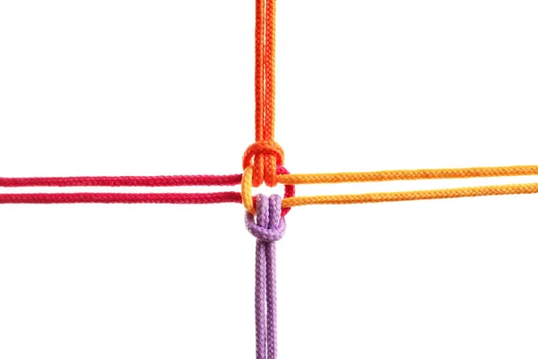 Bunte Seile Zusammengebunden Auf Weißem Hintergrund Einheitskonzept — Stockfoto