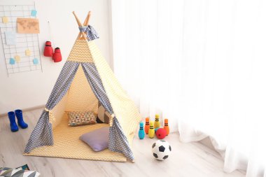 Modern oda çocuk için oyun çadırı