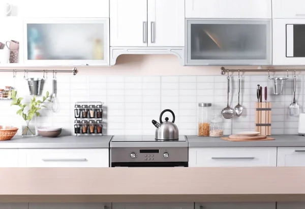Stilvolle Kücheneinrichtung Der Wohnung Idee Für Wohndesign — Stockfoto