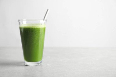 Cam masa lezzetli detoks suyu ile