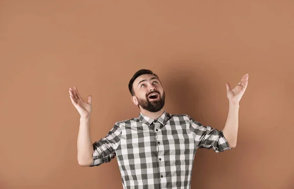 Portrait Handsome Bearded Man Color Background — Stock Photo, Image