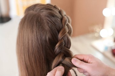 Profesyonel Kuaför Güzellik Salonu, closeup istemcisinde ile çalışma