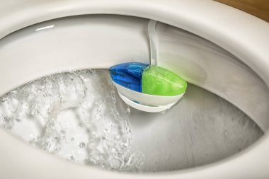 RIM blok, closeup ile tuvalet. Oda spreyi