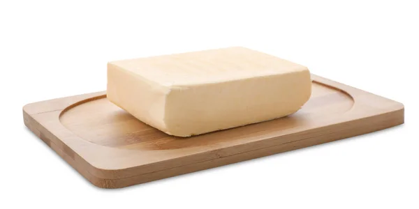 Placa Madeira Com Manteiga Fresca Saborosa Fundo Branco — Fotografia de Stock