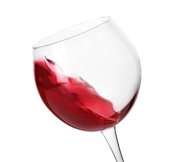 Copa Con Delicioso Vino Tinto Sobre Fondo Blanco —  Fotos de Stock