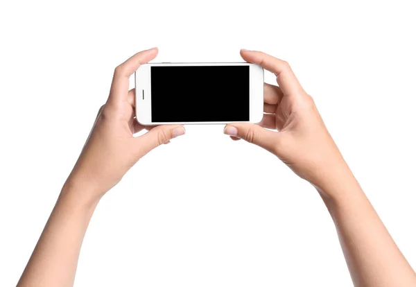 Ung Kvinna Med Mobiltelefon Med Blank Skärm Händerna Vit Bakgrund — Stockfoto