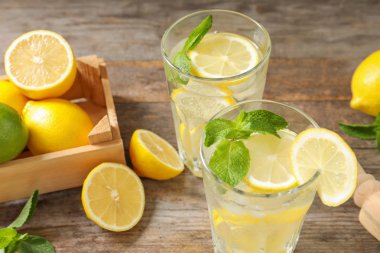 Masada nane ile doğal limonata