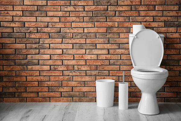 Nieuwe Keramische Toiletpot Moderne Badkamer — Stockfoto