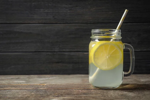 Natural Lemonade Mason Jar Wooden Table — Stock Photo, Image