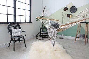 Güzel oda içi rahat hamak